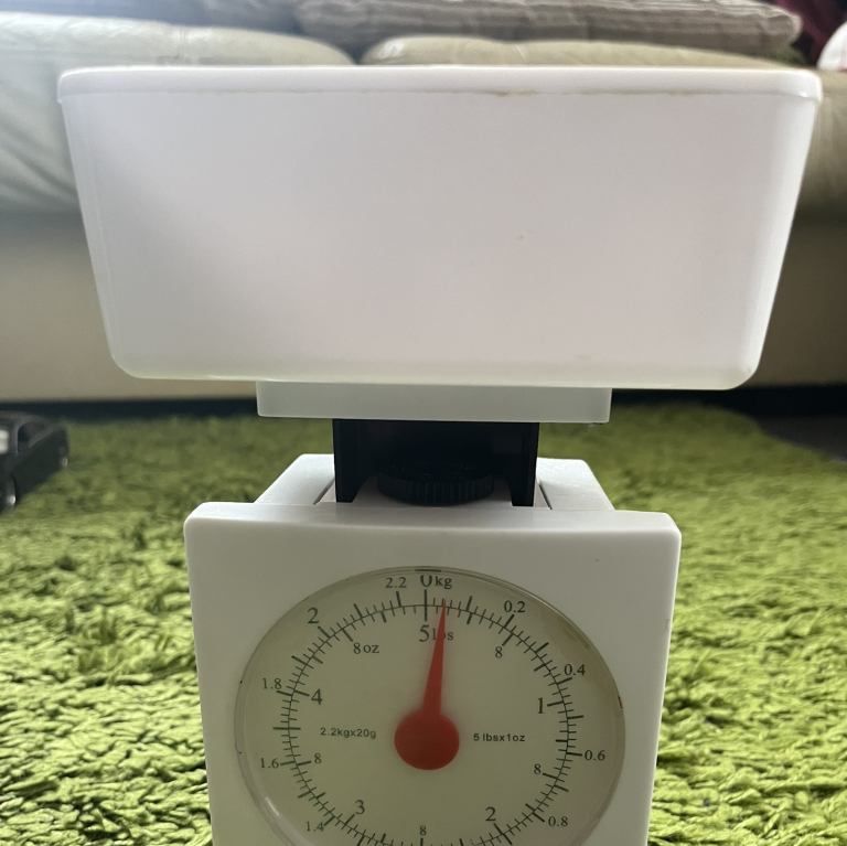 Kitchen, 2.20 Kg Traditional White Scale