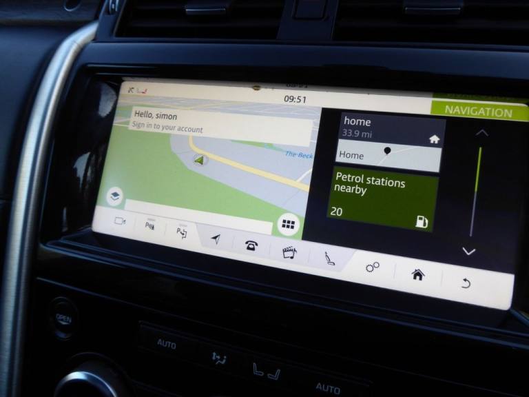 2017 Land Rover Discovery 3.0 TD V6 HSE Luxury SUV 5dr Diesel Auto 4WD Euro 6 (s/s) (258 ps) ESTA...