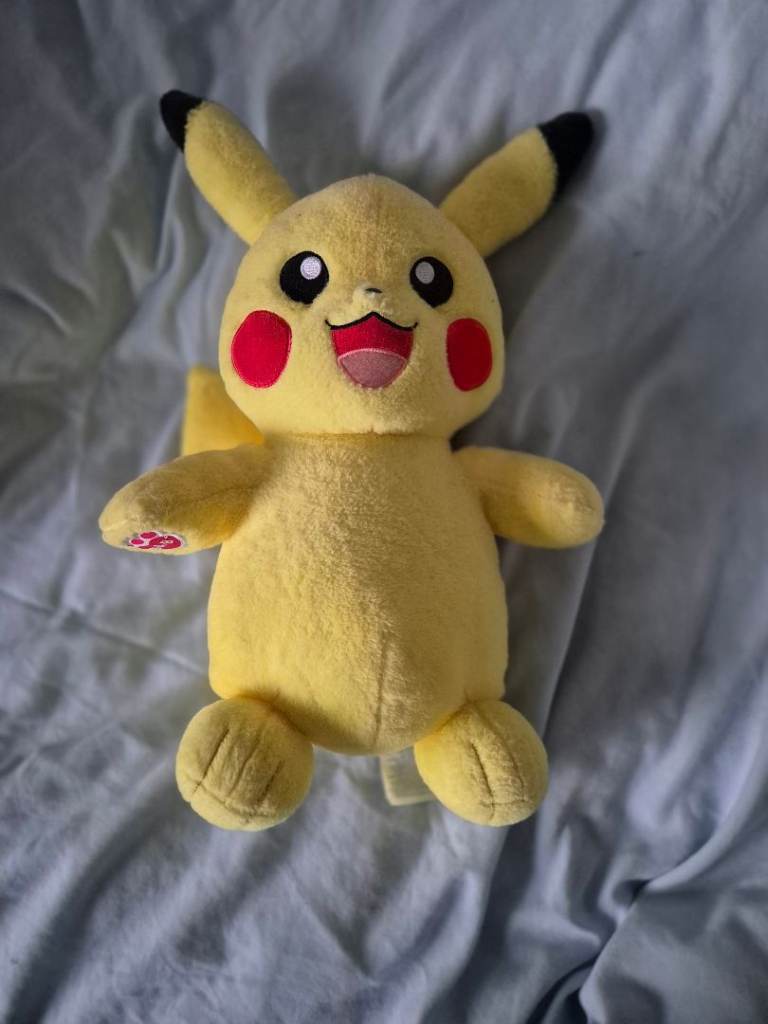 Build-A-Bear Workshop Pikachu plush soft toy in excellent condition