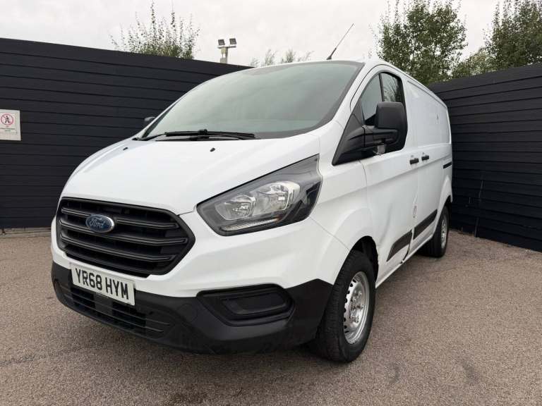 2018 Ford Transit Custom 2.0 TDCi 105ps Low Roof Van PANEL VAN Diesel Manual