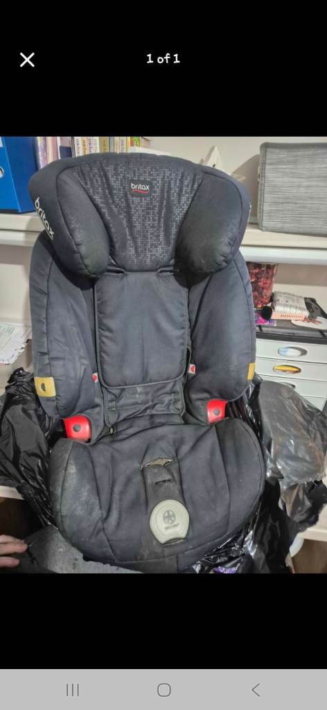 Britax Car Seat – Black, Good Condition