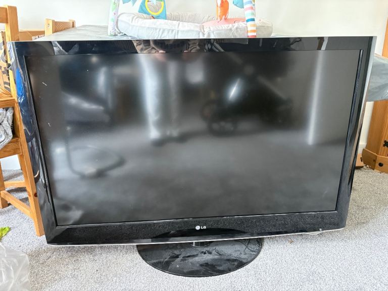 LG 50 inch TV