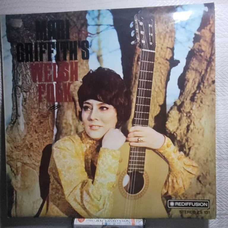 Mari Griffith's Welsh Folk Vinyl LP – Rediffusion Stereo ZS 131 r1/7