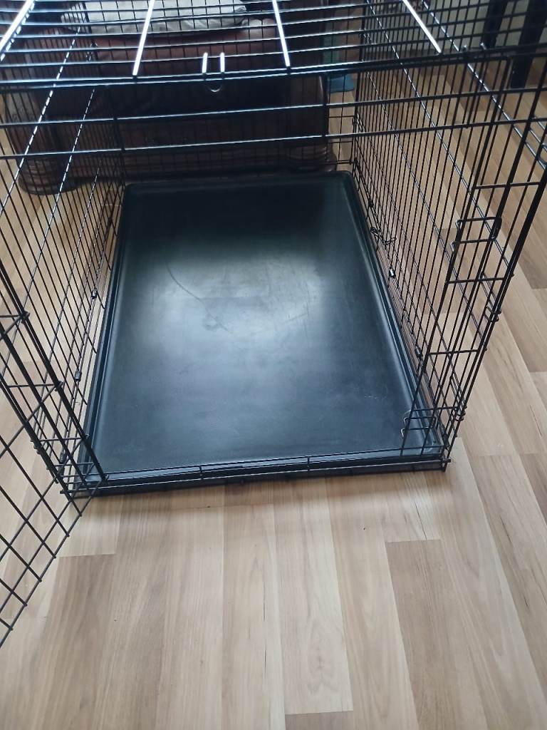 Dog cage 