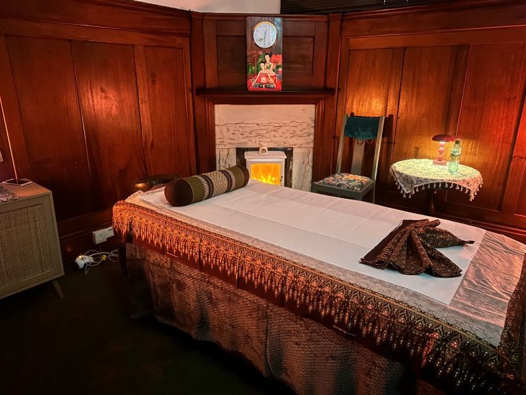 Thai massage