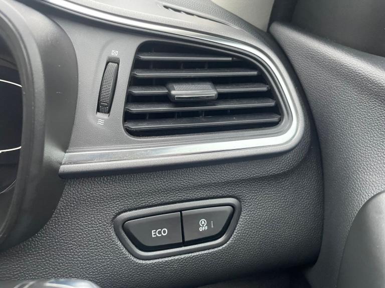 2018 Renault Kadjar 1.2L Dynamique S Nav TCe SUV 5dr Petrol Manual Euro 6 (130 bhp) SUV Petrol Ma...