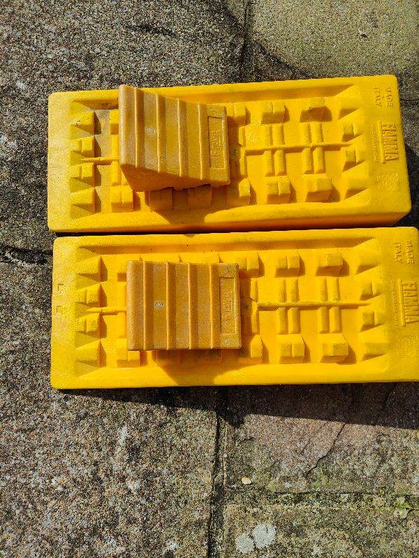 Fiamma Levelling Tamps