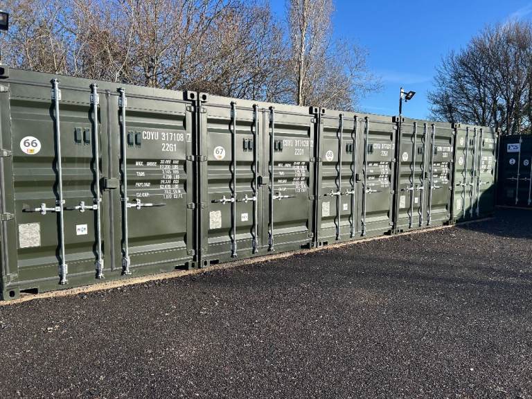 Rent garage or container Taunton