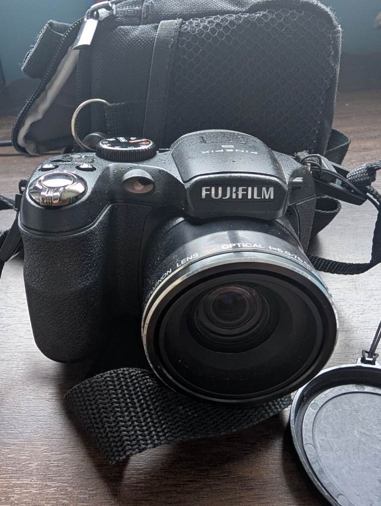 Fujifilm Finepix Digital Camera S1600