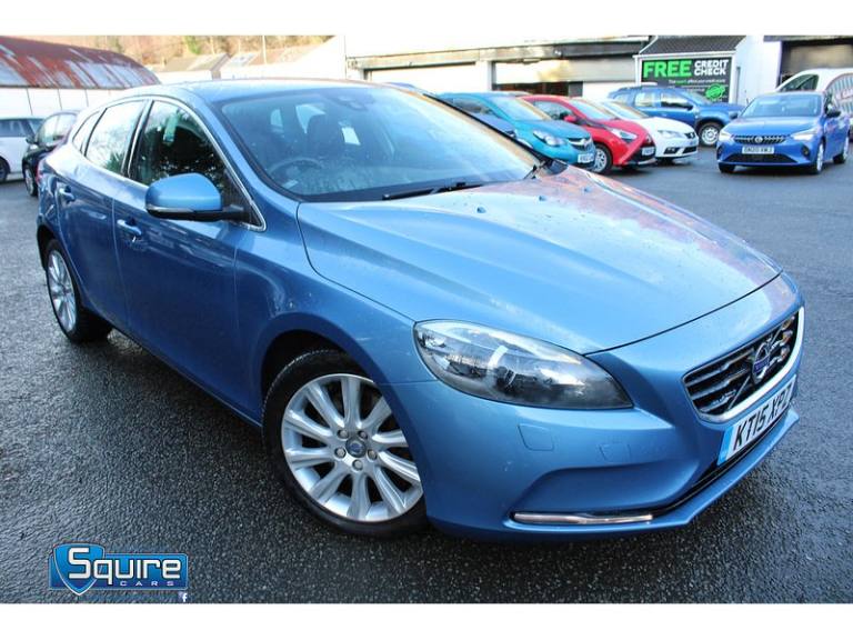 2015 Volvo V40 D2 [120] SE Lux Nav 5dr Geartronic HATCHBACK DIESEL Automatic