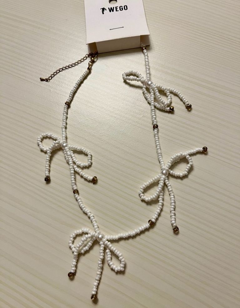 Brand new Wego white necklace