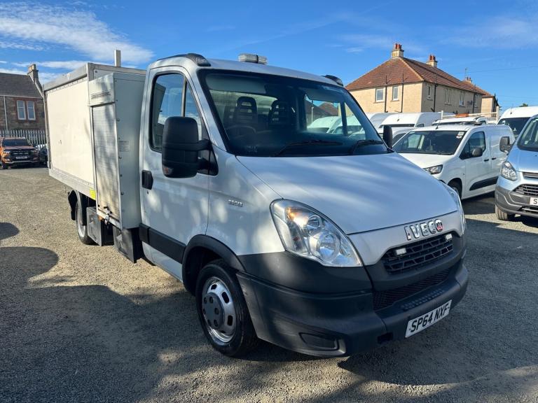 2014 Iveco Daily Chassis Cab 3750 WB TRW 2.3HPi L3H1 SINGLE CAB TIPPER CHASSIS CAB Diesel Manual