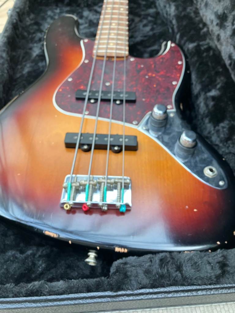 2020 Fender 60th Anniversary Road Worn 60's Jazz Bass