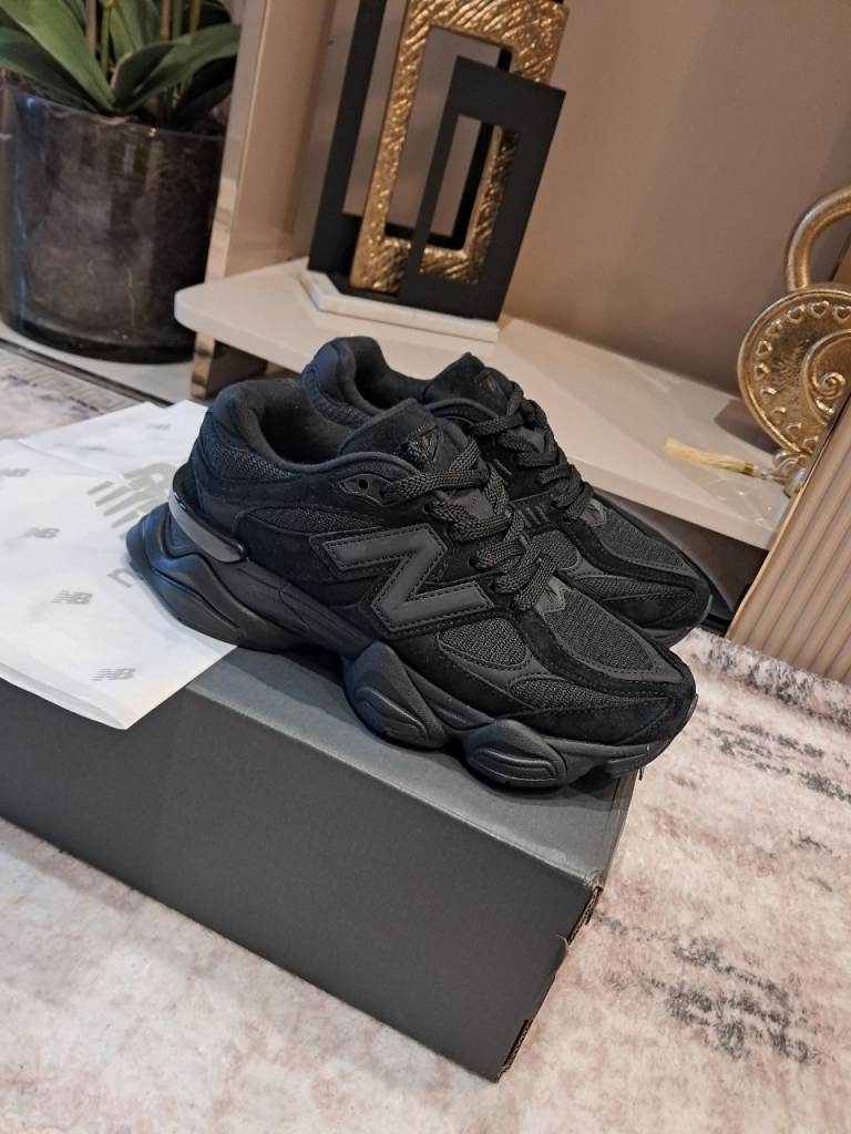 New balance 9060 black