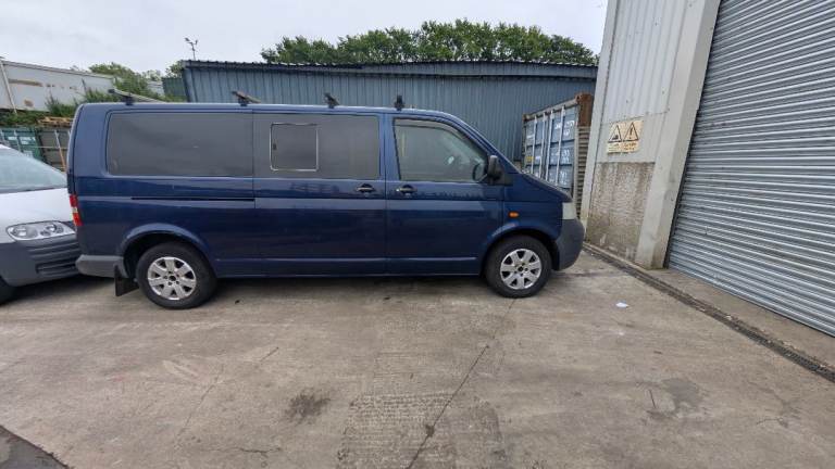 Volkswagen, TRANSPORTER, Window Van, 2004, Automatic, 2460 (cc)