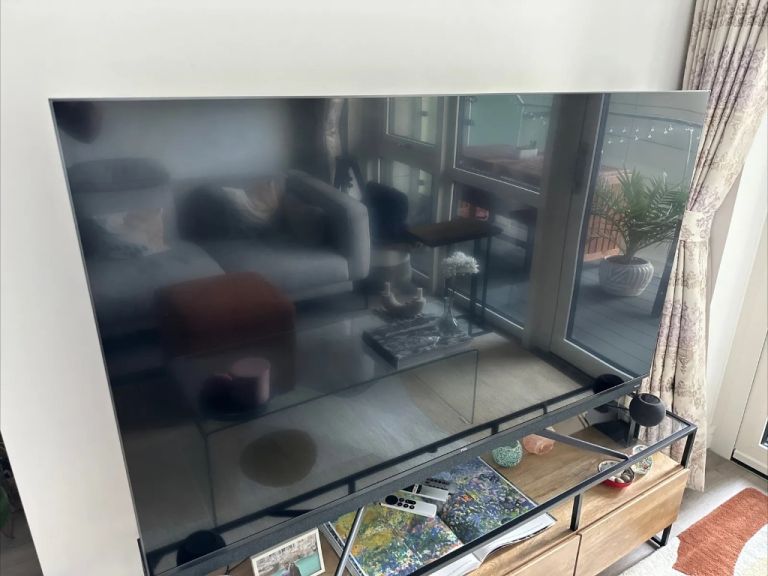 TCL C815K 65” Model 2021 with Built In Sound Bar By Onkyo