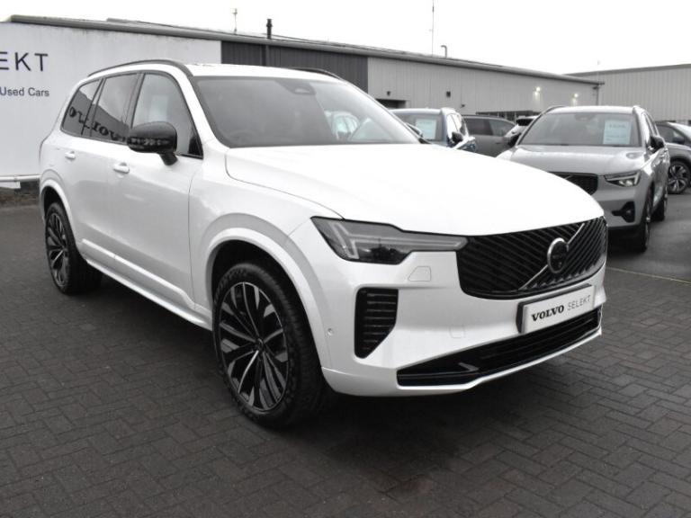 VOLVO XC90 2.0 B5P Plus Dark 5dr AWD Geartronic