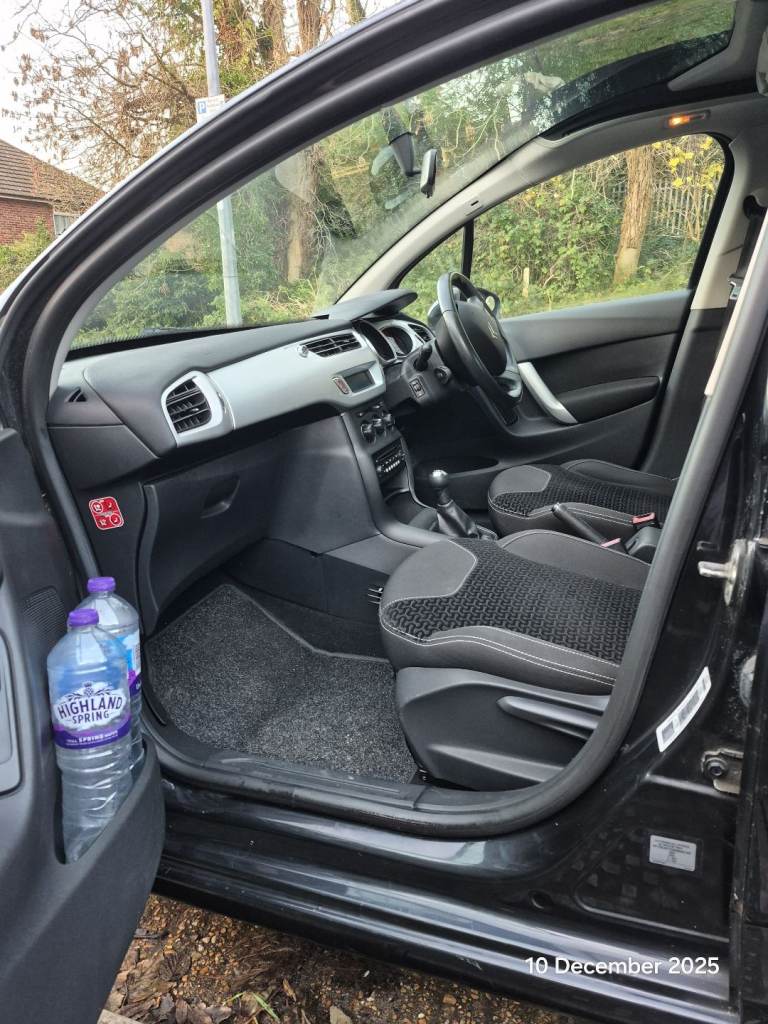 Citroen, C3, Hatchback, 2011, Manual, 1360 (cc), 5 doors