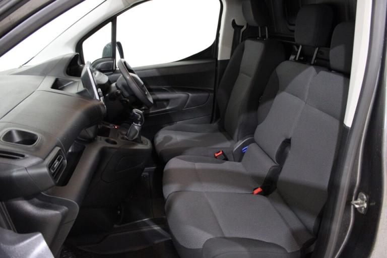 2021 Peugeot Partner 1000 1.5 BlueHDi 100 Professional Van PANEL VAN DIESEL Manual