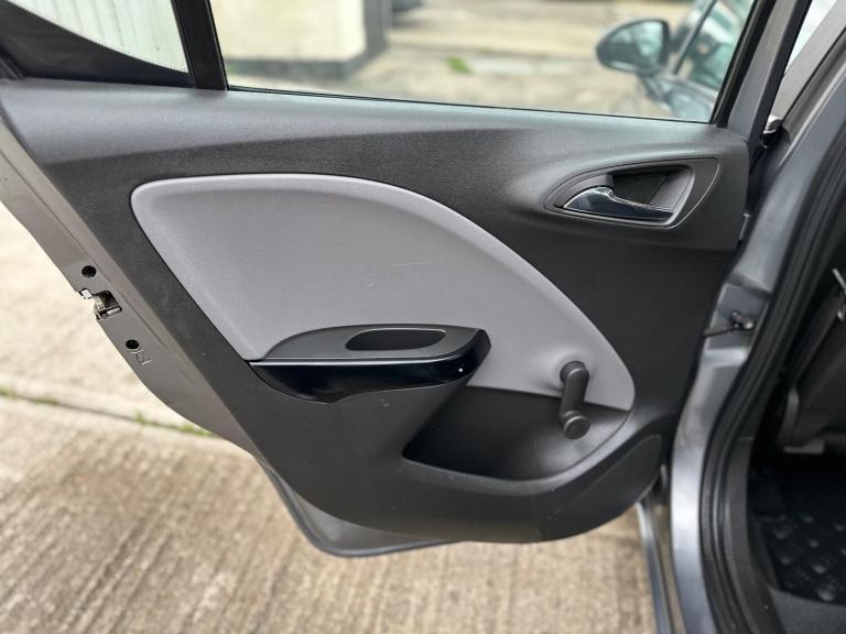 2017 Vauxhall Corsa 1.4 ecoFLEX SE 5dr HATCHBACK PETROL Manual