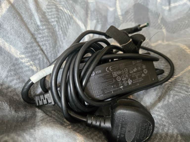 HP Laptop charger
