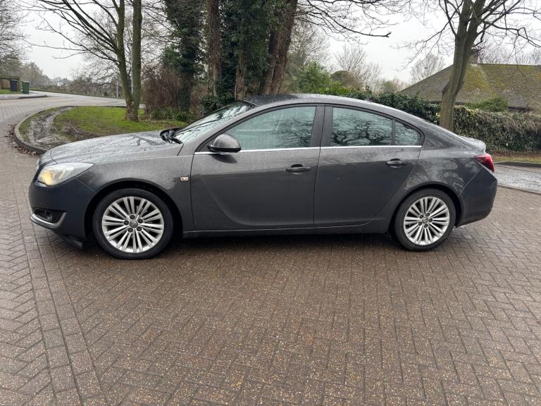 2015 Vauxhall Insignia 1.6 CDTi ecoFLEX Design Nav 5dr [Start Stop] HATCHBACK Diesel Manual
