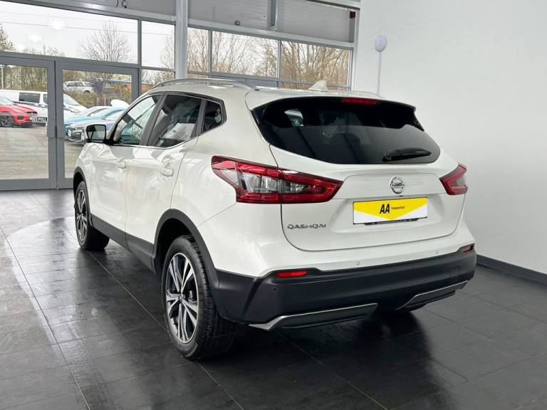 2019 Nissan Qashqai 1.3 DIG-T N-Connecta SUV 5dr Petrol Manual Euro 6 (s/s) (140 ps) F/S/H! HATCH...