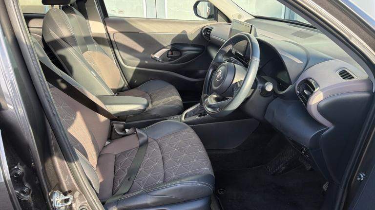 2022 Toyota Yaris Cross 1.5 Hybrid Excel 5dr CVT Hybrid Estate Estate Hybrid Automatic