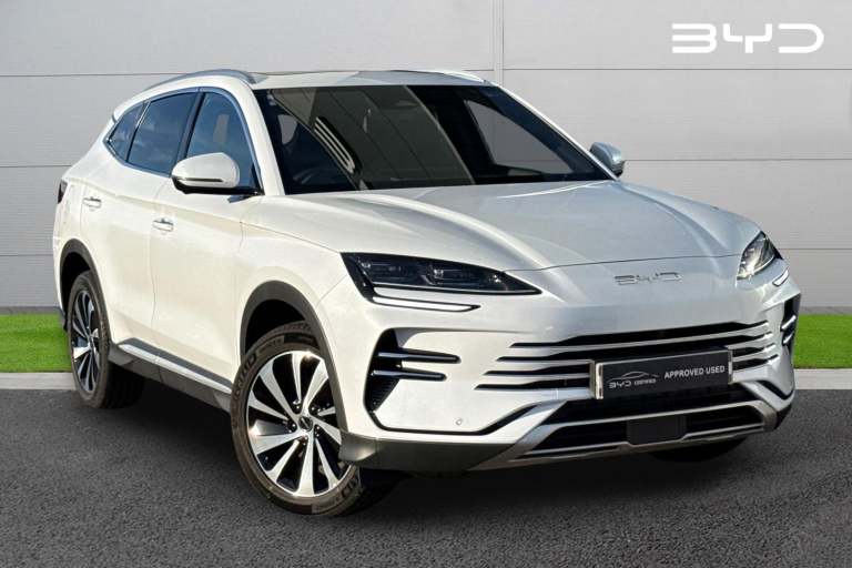 2025 BYD Seal U 1.5 DM-i 26.6kWh Comfort CVT Auto Euro 6 (s/s) 5dr SUV PETROL/ELECTRIC Automatic