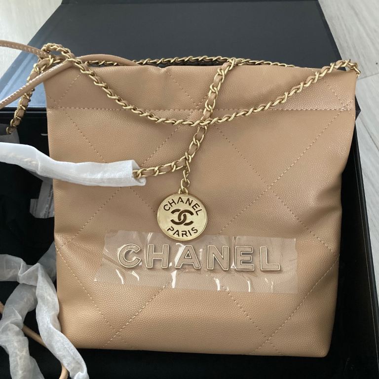 Beige caviar mini 22 bag