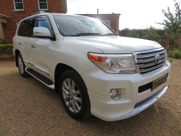 2014 Toyota Land Cruiser Amazon ZX 4.6 V8 Petrol 8 Seater 4x4 Petrol Automatic