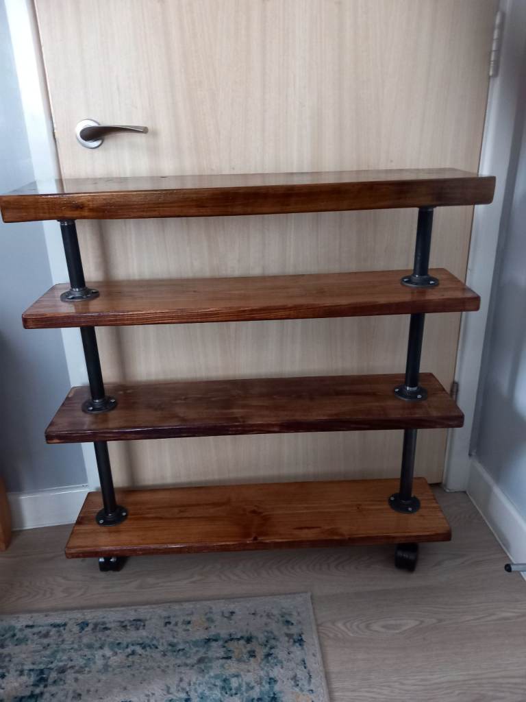 Industrial shelving unit