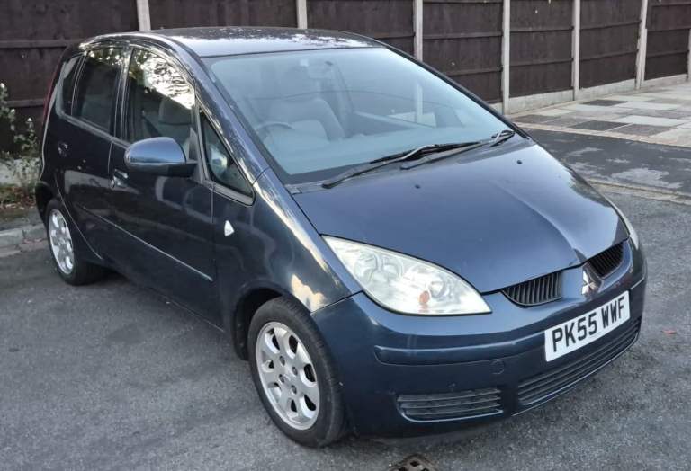 1 Prev owner. MOT 31/10/26. Well maintained. 2005/55 Mitsubishi Colt Equippe Diesel 1.5 DI-D 5 door