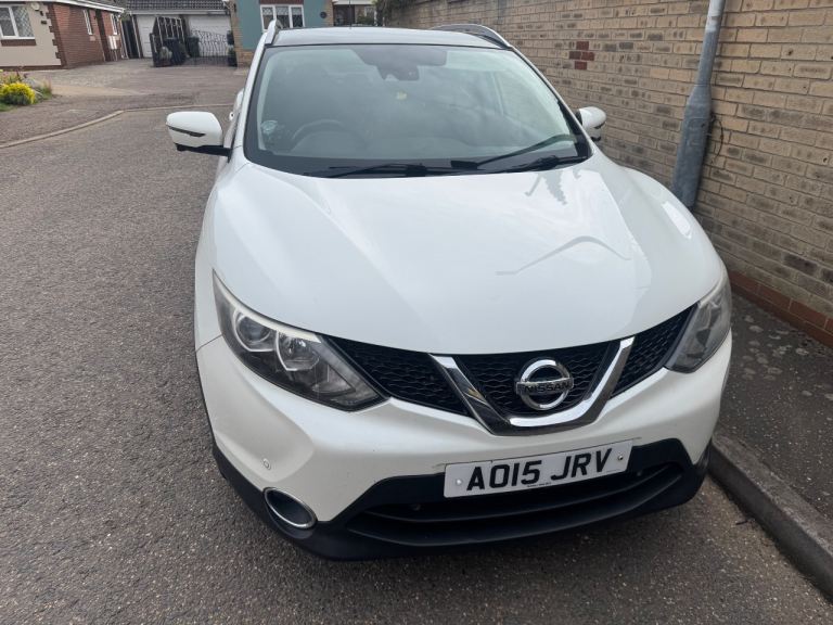 Nissan, QASHQAI, Hatchback, 2015, Manual, 1197 (cc), 5 doors