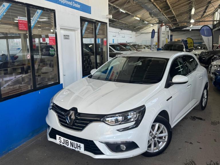 2018 Renault Megane 1.2 TCe Dynamique Nav Euro 6 (s/s) 5dr HATCHBACK Petrol Manual