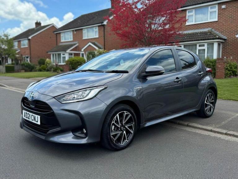 2021 Toyota Yaris 1.5 VVT-h Design Hatchback 5dr Petrol Hybrid E-CVT Euro 6 (s/s) (116 ps) Hatchb...