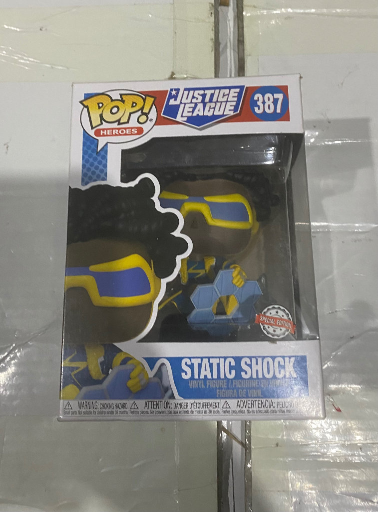 Funko Pop Heroes for sale - 2 different ones