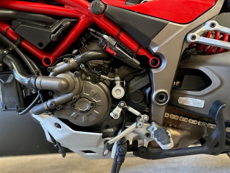 STUNNING 2016/66 DUCATI MULTISTRADA 1200 MOTORCYCLE 