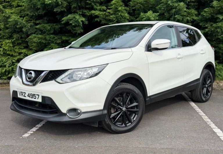 Nissan, QASHQAI, Hatchback, 2014, Manual, 1197 (cc), 5 doors