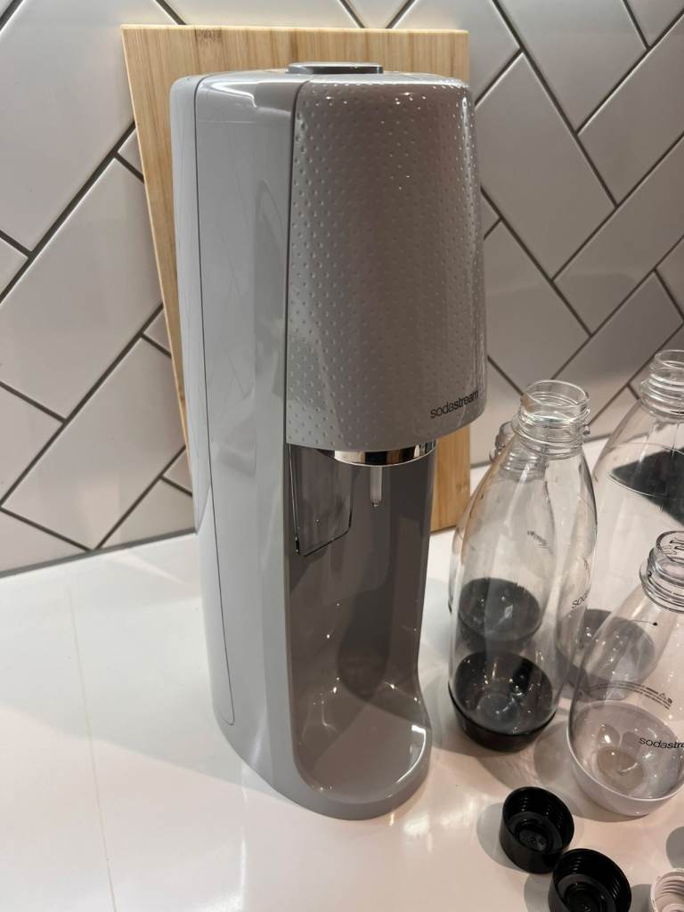 SodaStream Terra Drinks Maker with Bottles – Grey, Good Condition