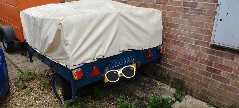 Raclet Minto 4 berth trailer tent with awning