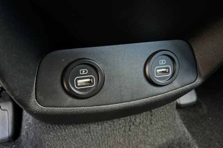 2022 Hyundai Santa Fe 1.6 TGDi Hybrid Premium 5dr 4WD Auto ESTATE PETROL/ELECTRIC Automatic