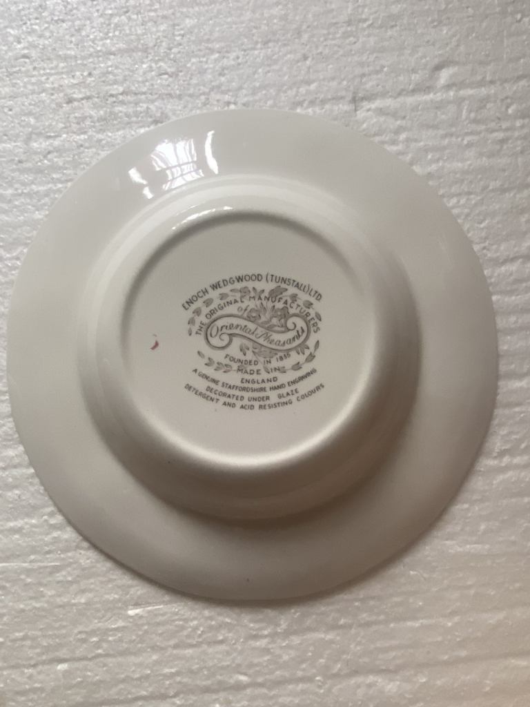 Enoch Wedgwood tunstall dinner plates . Set of 4