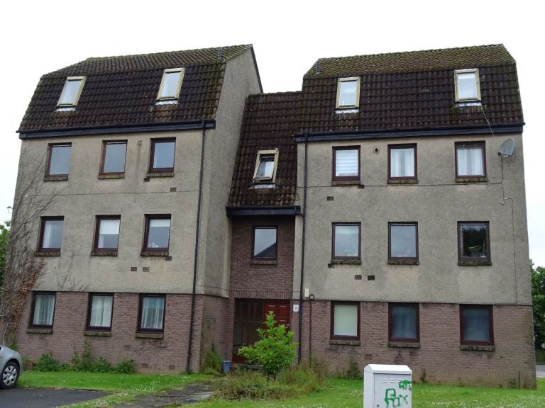Fully Furnished 1 bedroom modern flat at Corstorphine EH12 8XR. From Mid Dec 2025