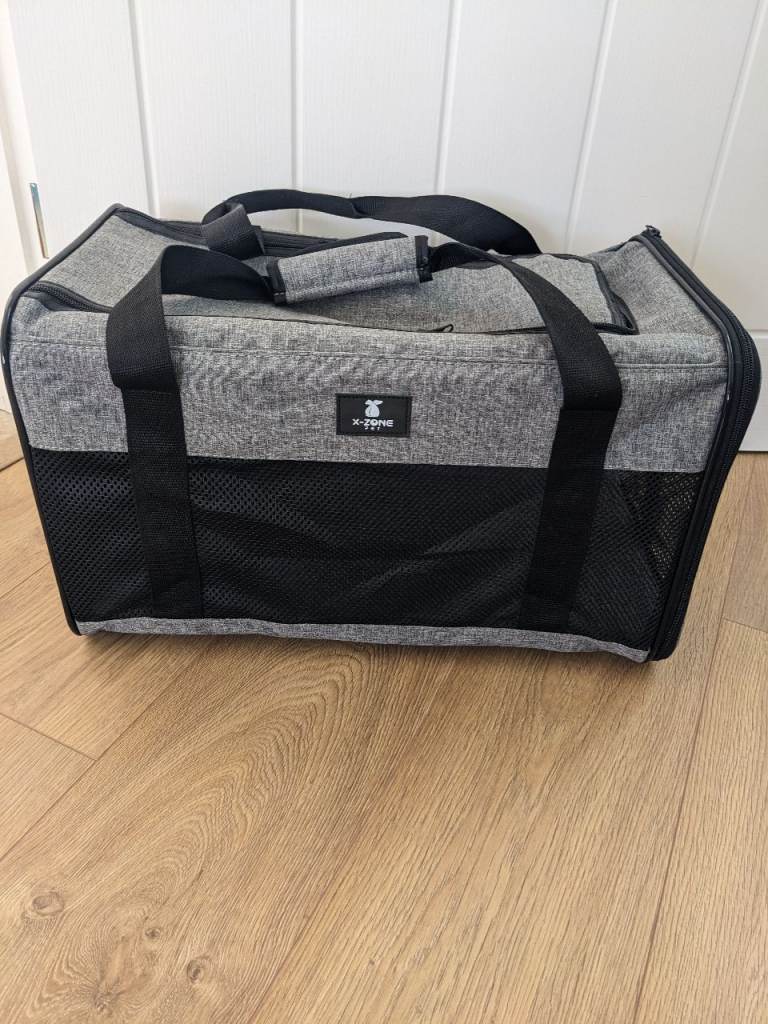 Cat carrier bag. Used once