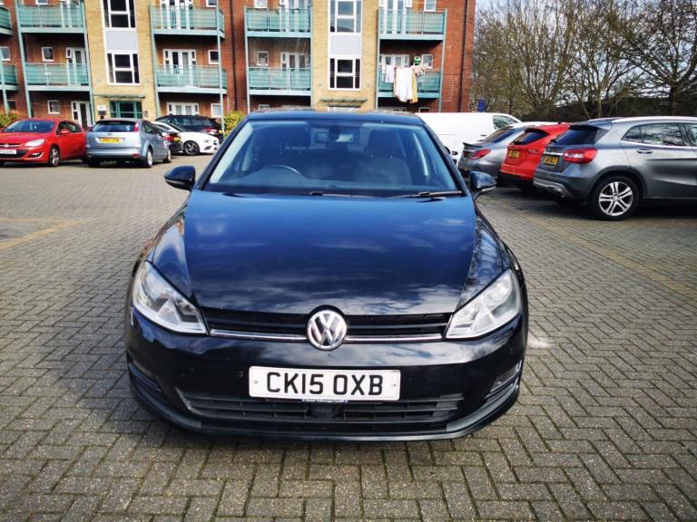 Volkswagen Golf 1.6 TDI BlueMotion 