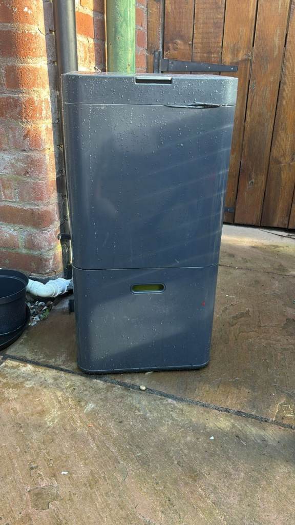 Joseph Joseph Kitchen Bin with recycling compartment