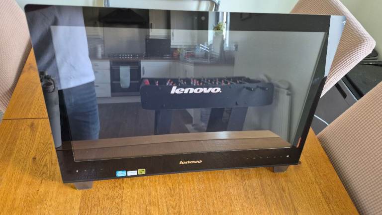 Lenovo IdeaCentre B540 23" All-in-One Desktop PC