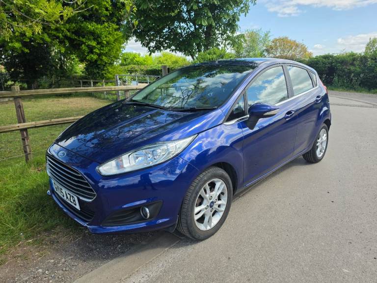 Ford, FIESTA, Hatchback, 2015, Manual, 1241 (cc), 5 doors