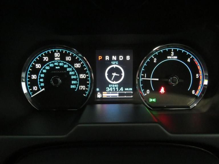 JAGUAR XF 3.0d S V6 Portfolio Sportbrake Auto Euro 5 (s/s) 5dr White Auto Diesel